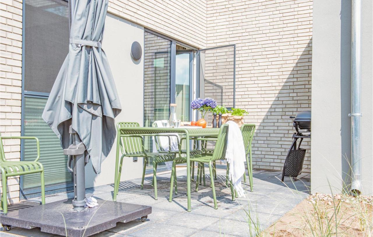 Beach Front Home In Lembruch-Duemmer See With Wifi ภายนอก รูปภาพ